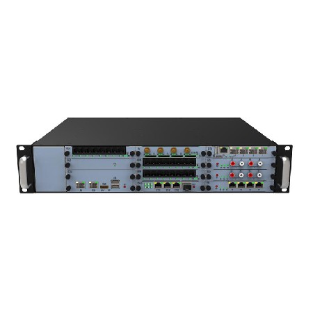 Integrated 2U/4U integrated communication gateway